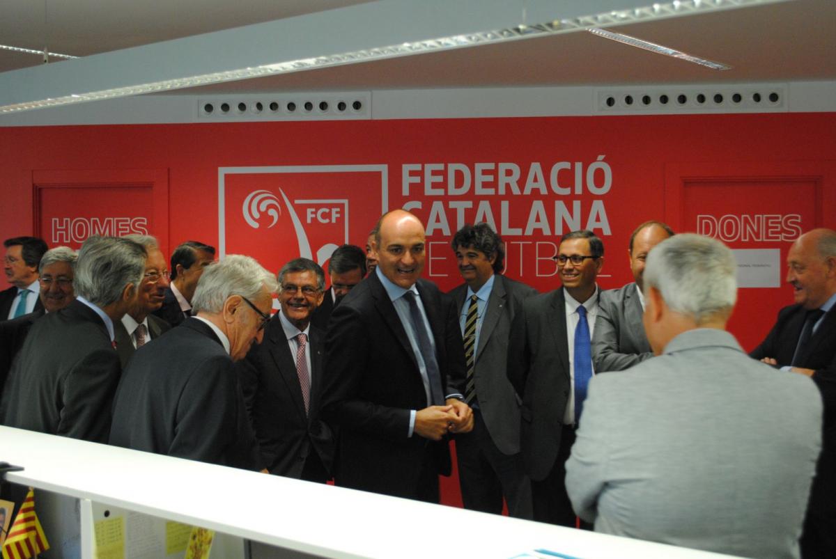 Andreu Subies i la seva directiva, a la seu de la FCF