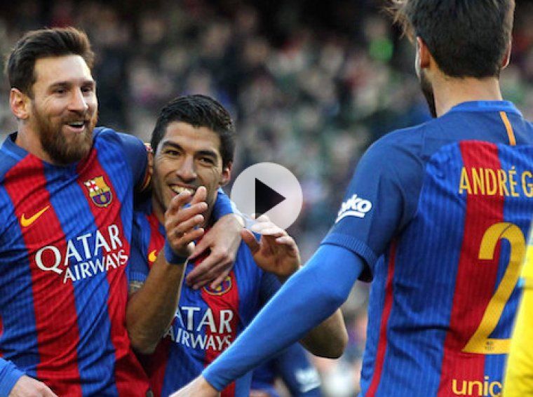 Messi i Suárez celebren un gol.