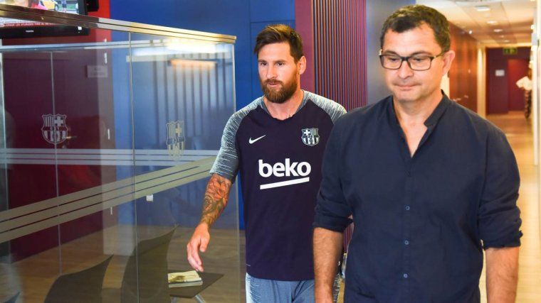 Messi, acompanyat per Ricard Pruna