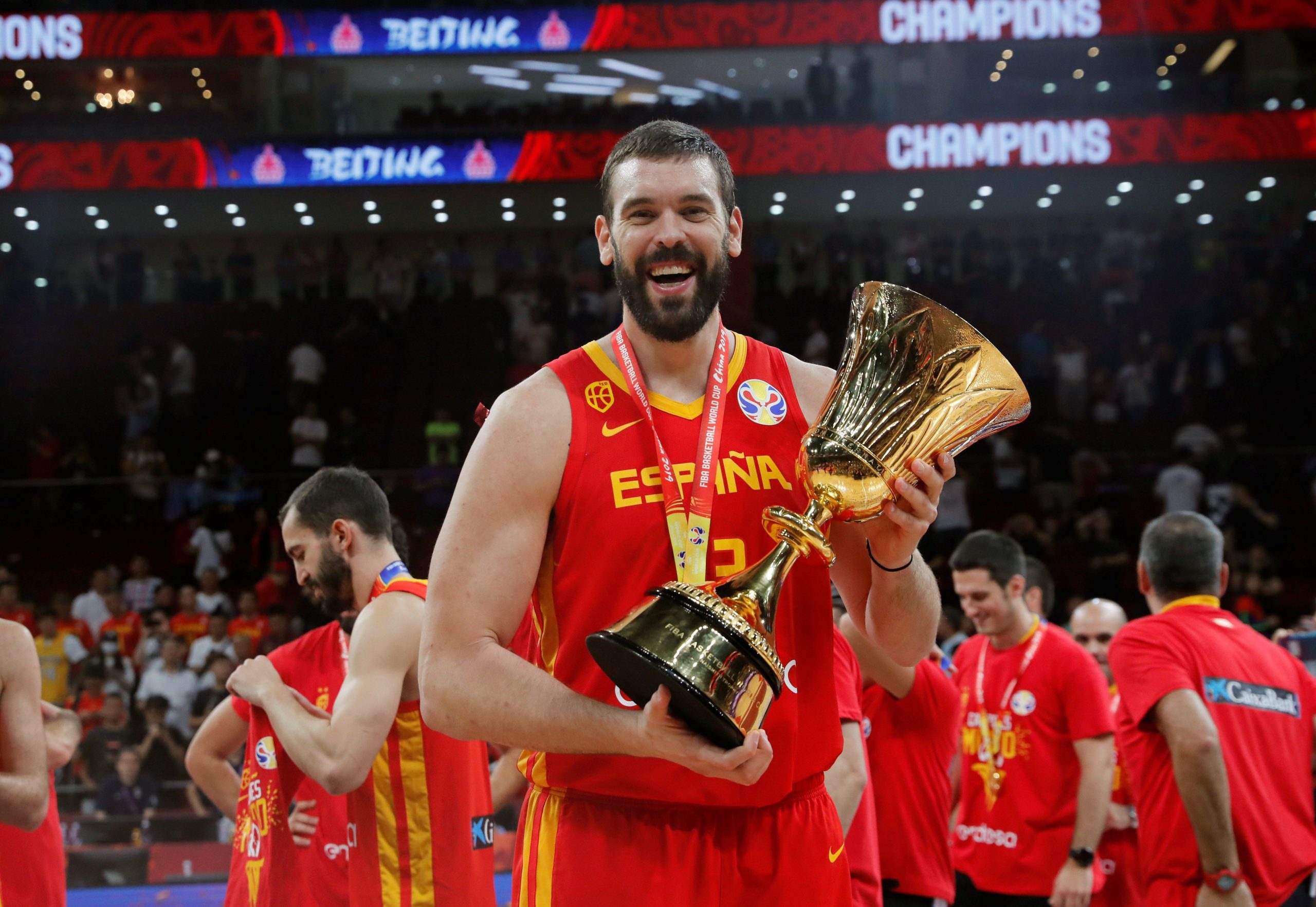 Marc Gasol, amb la copa de campió del món | EFE