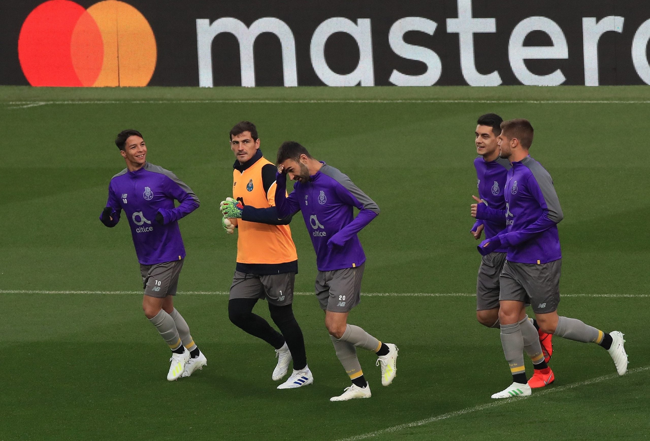 Iker Casillas, durant un entrenament de la temporada passada amb el Porto | Europa Press