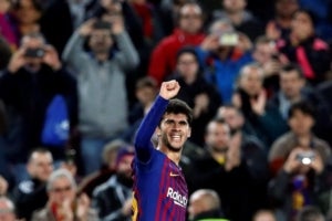Carles Aleñá celebra el seu primer gol a la Lliga amb el primer equip del Barça.
