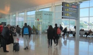 Els treballadors de neteja de l'aeroport del Prat arriben a un acord amb l'empresa