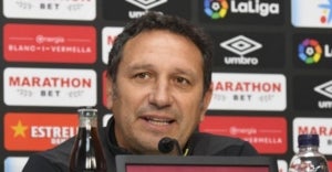 Eusebio Sacrist&aacute;n, durant la roda de premsa pr&egrave;via al duel catal&agrave; d'aquest dissabte contra l'Espanyol.