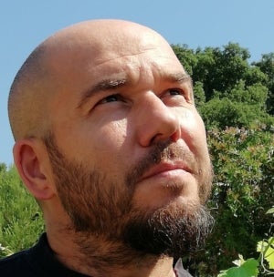 Lluís Romero és l'autor del llibre 'Els millors vins dolços de Catalunya' que es presentarà dia 15 de febrer