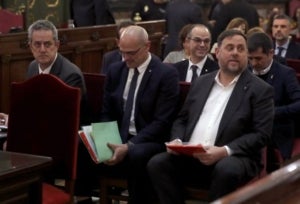 Oriol Junqueras, Raül Romeva i Joaquim Forn, durant la primera sessió del judici el 12 de febrer del 2019