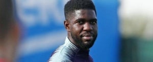 Umtiti, durant un entrenament amb el Barça