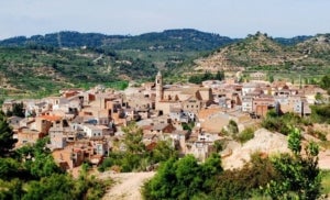 Vista del poble de Cervià de les Garrigues (Lleida)