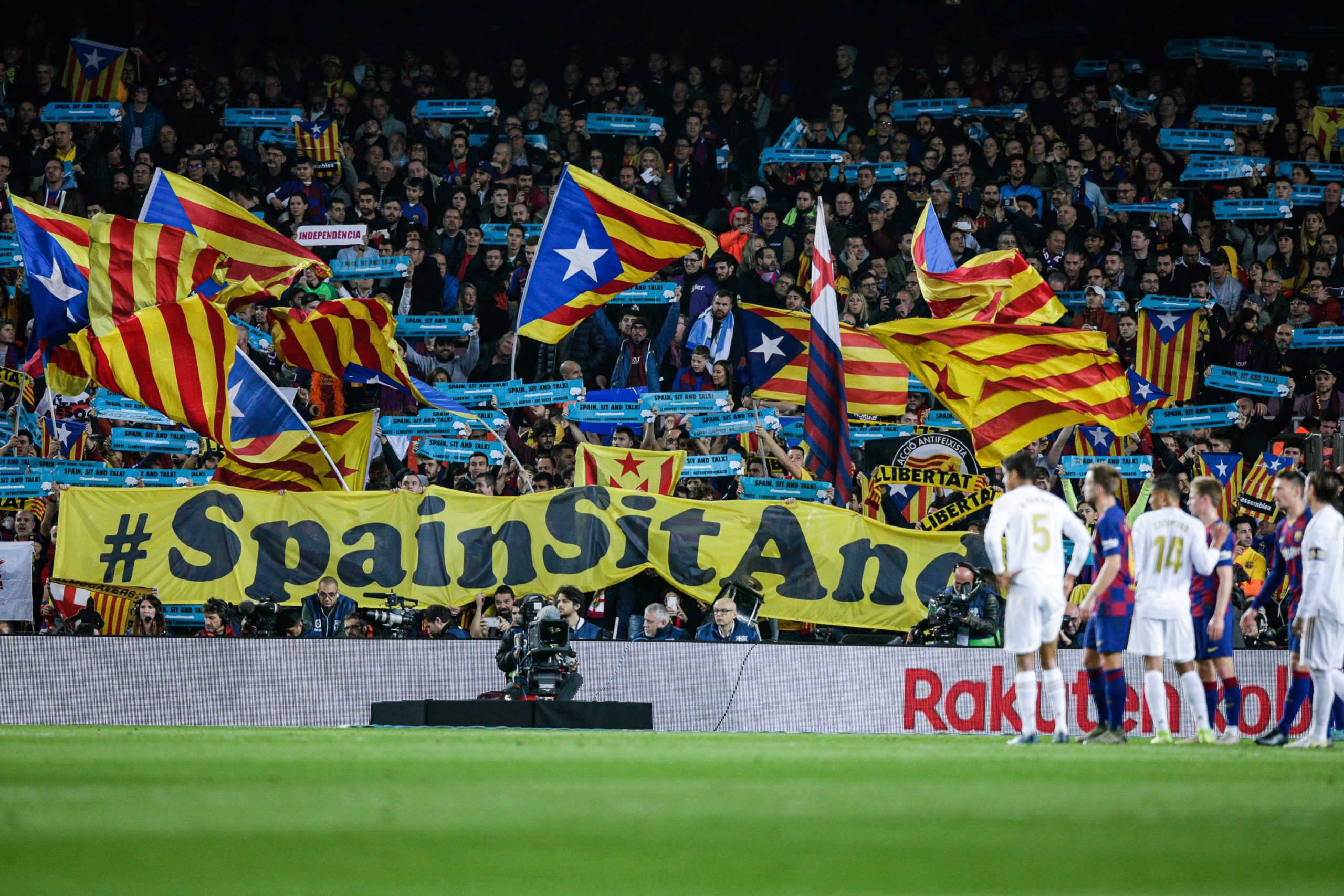 El Camp Nou, durant el clàssic del 18 de desembre | Europa Press