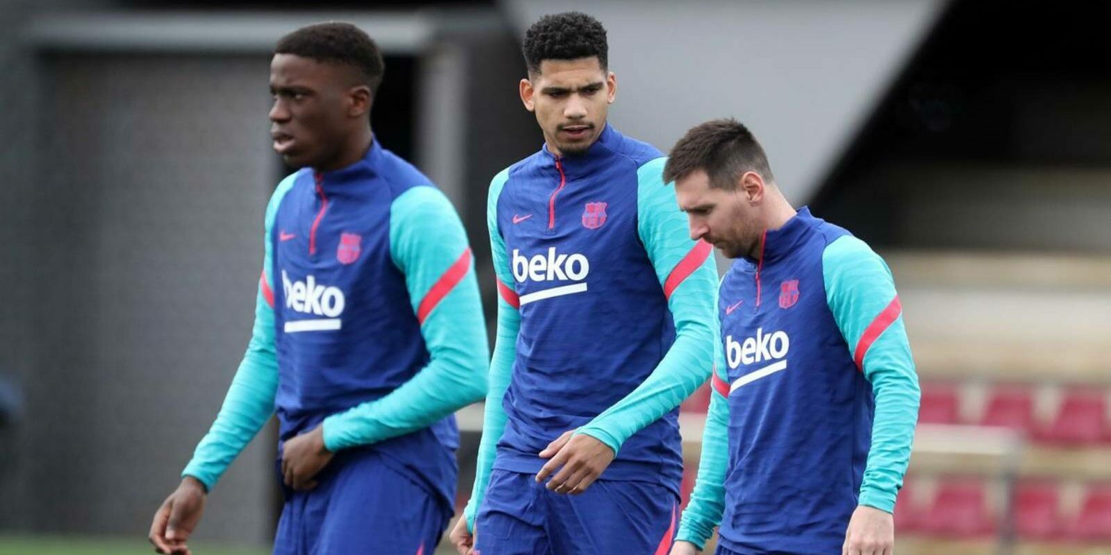 Messi i Araujo, durant un entrenament | FC Barcelona