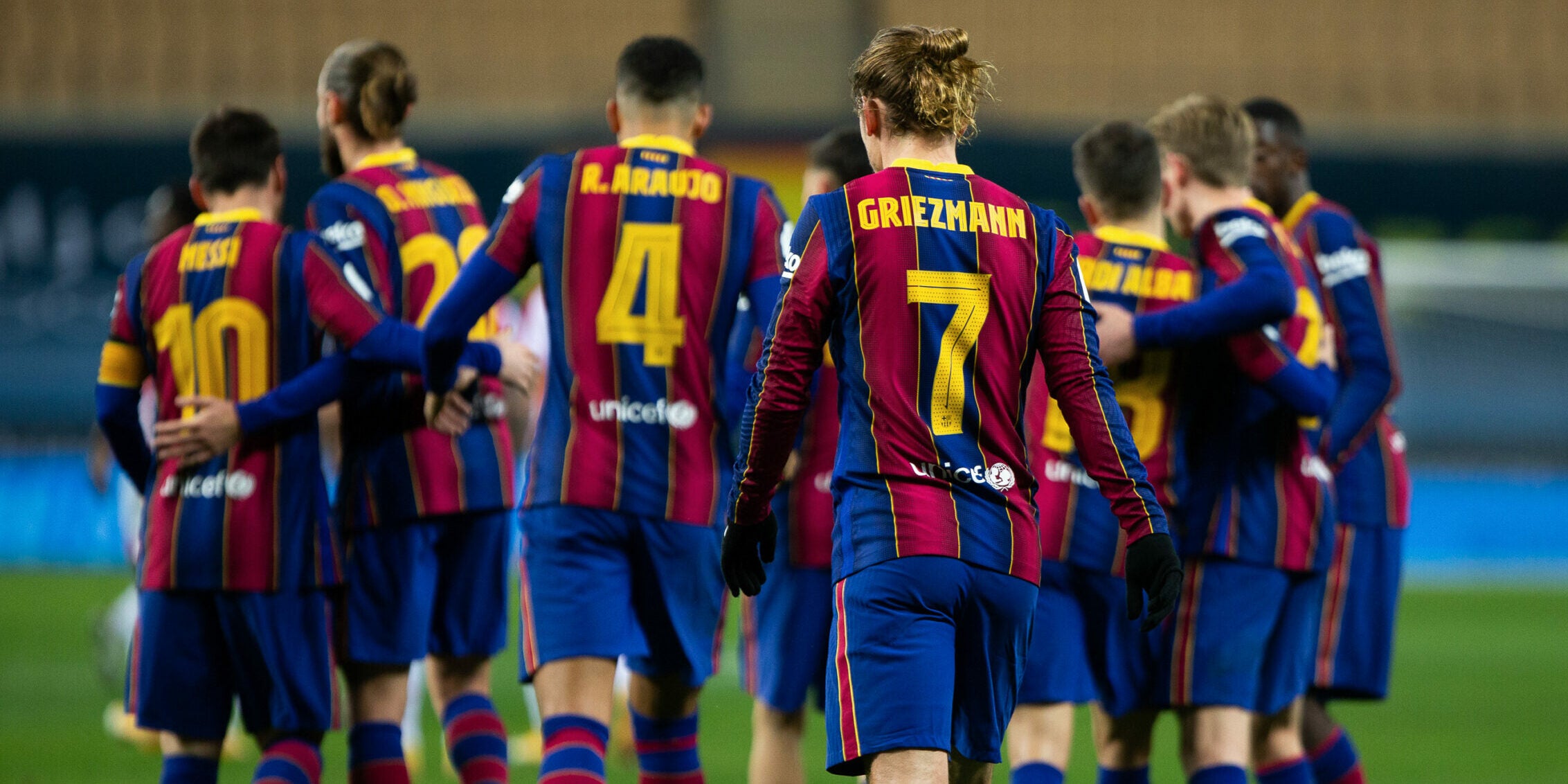 Els jugadors del Barça, durant la final de la Supercopa d'Espanya | Europa Press