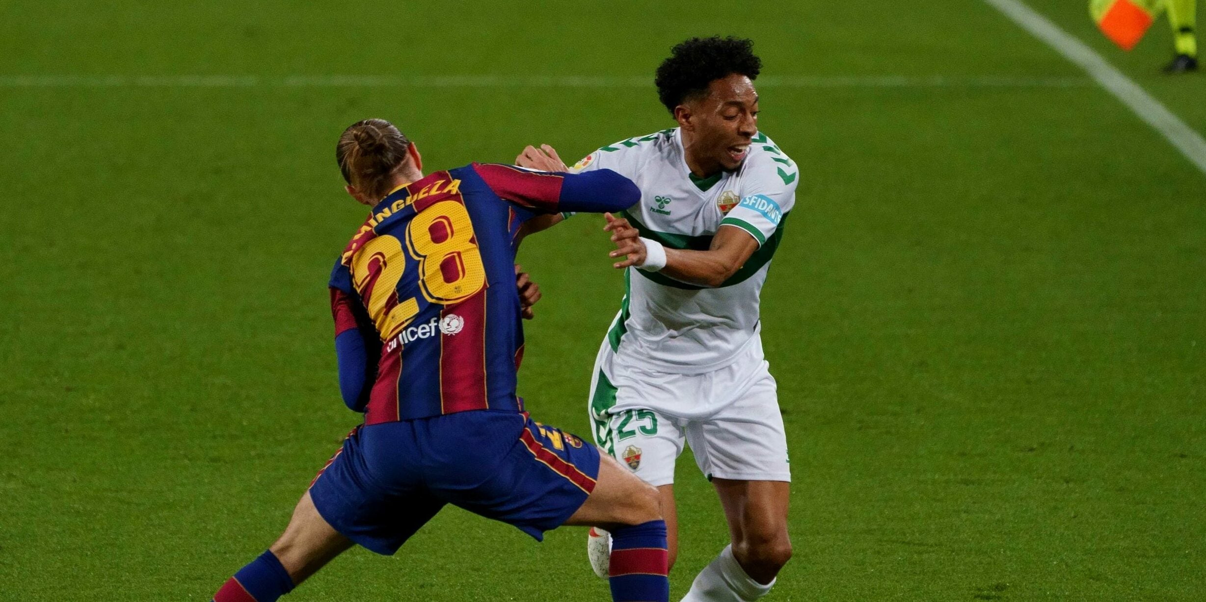 Mingueza, en una acció del partit | Europa Press