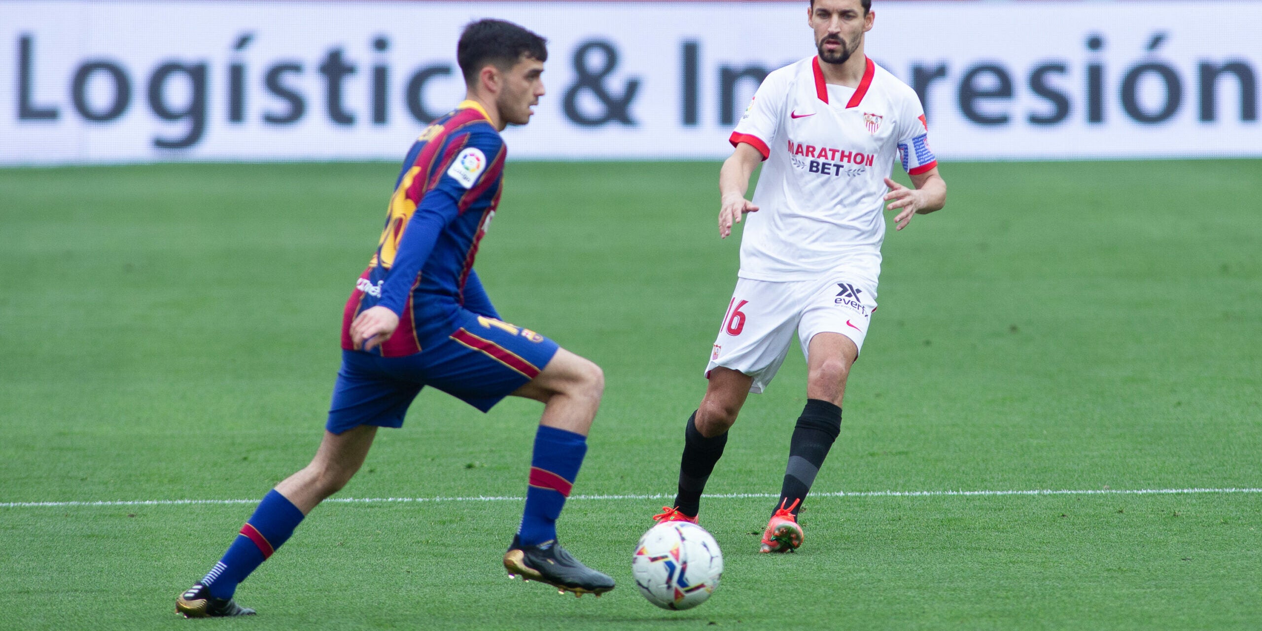 Pedri, durant el partit contra el Sevilla | Europa Press
