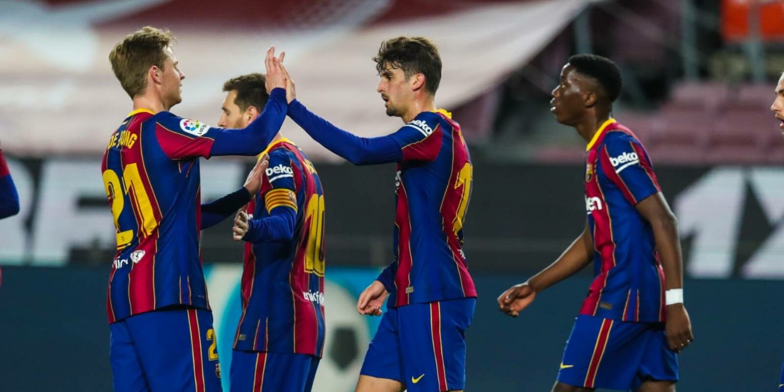 Els jugadors del Barça celebren un gol | FC Barcelona