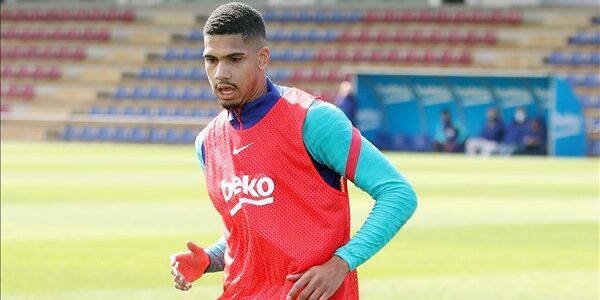 Ronald Araujo, durant un entrenament | FC Barcelona