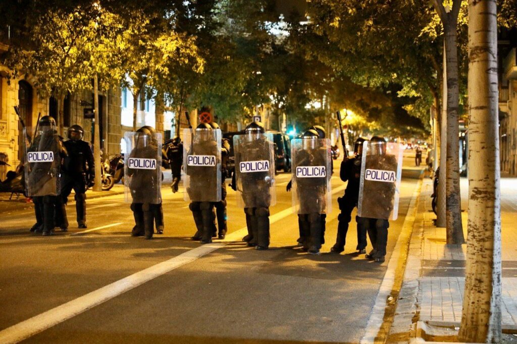 Agents antiavalots de la Policia Nacional espanyola / Arxiu