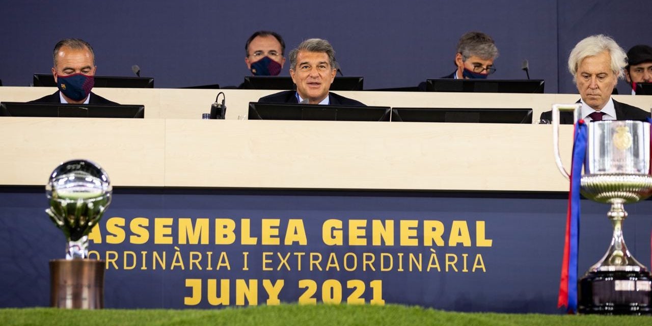 Laporta i la directiva durant l'Assemblea de Compromissaris | FC Barcelona
