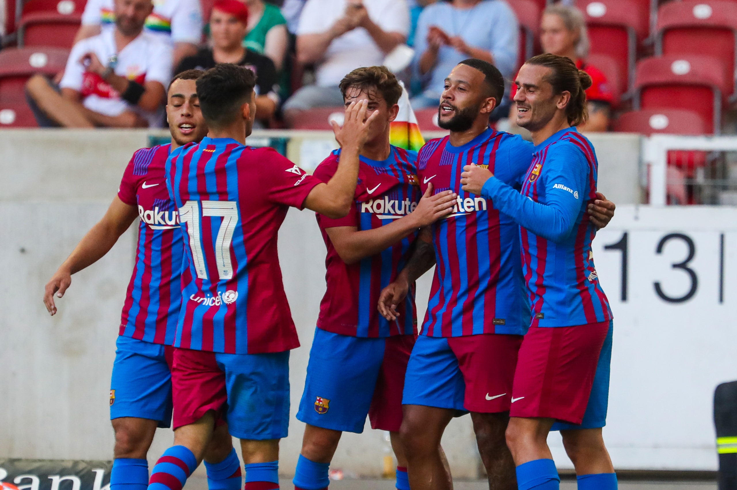 Els jugadors del Barça celebren un gol | Twitter FC Barcelona