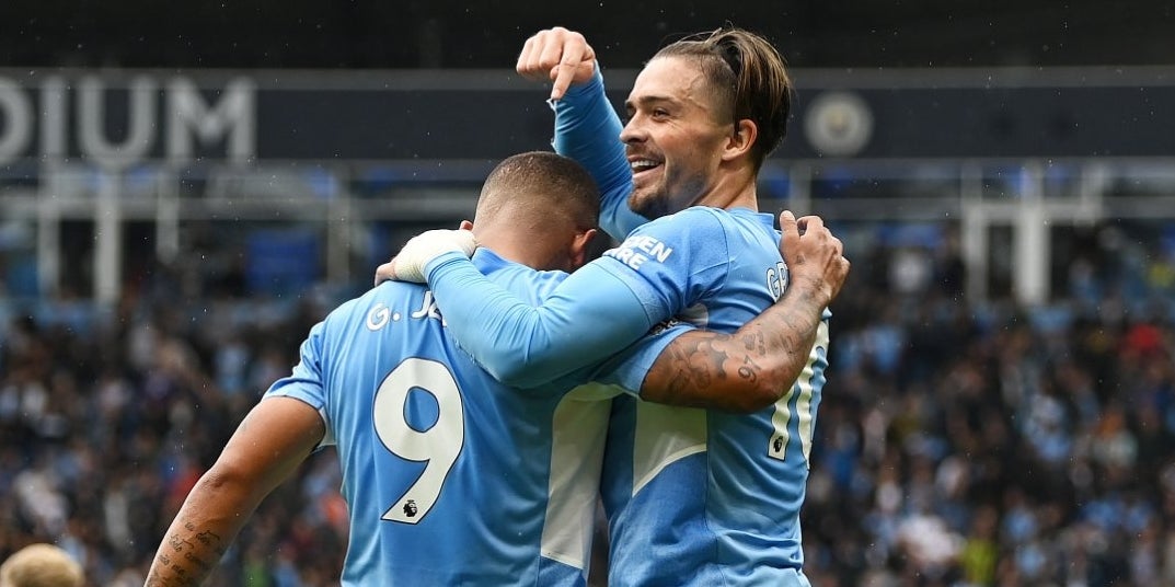 Grealish i Gabriel Jesus celebren un gol | Manchester City