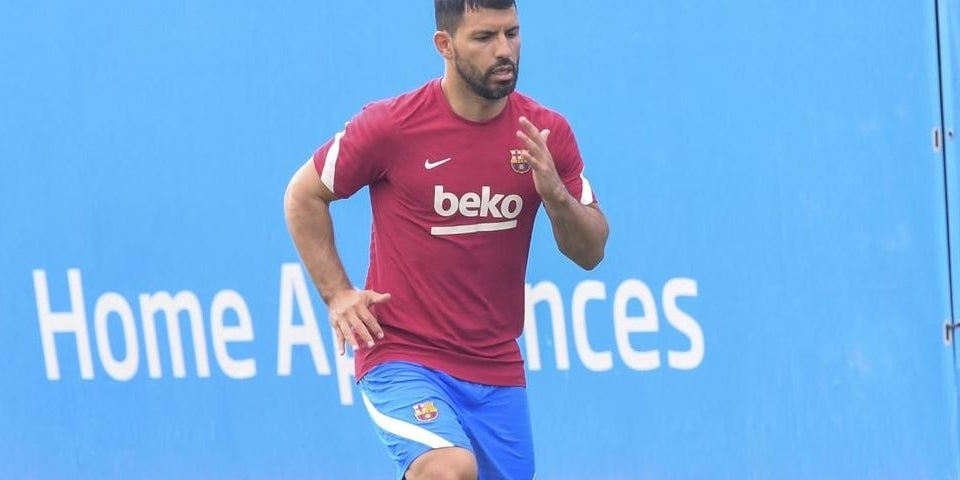 Agüero realitza un entrenament amb el Barça | FC Barcelona