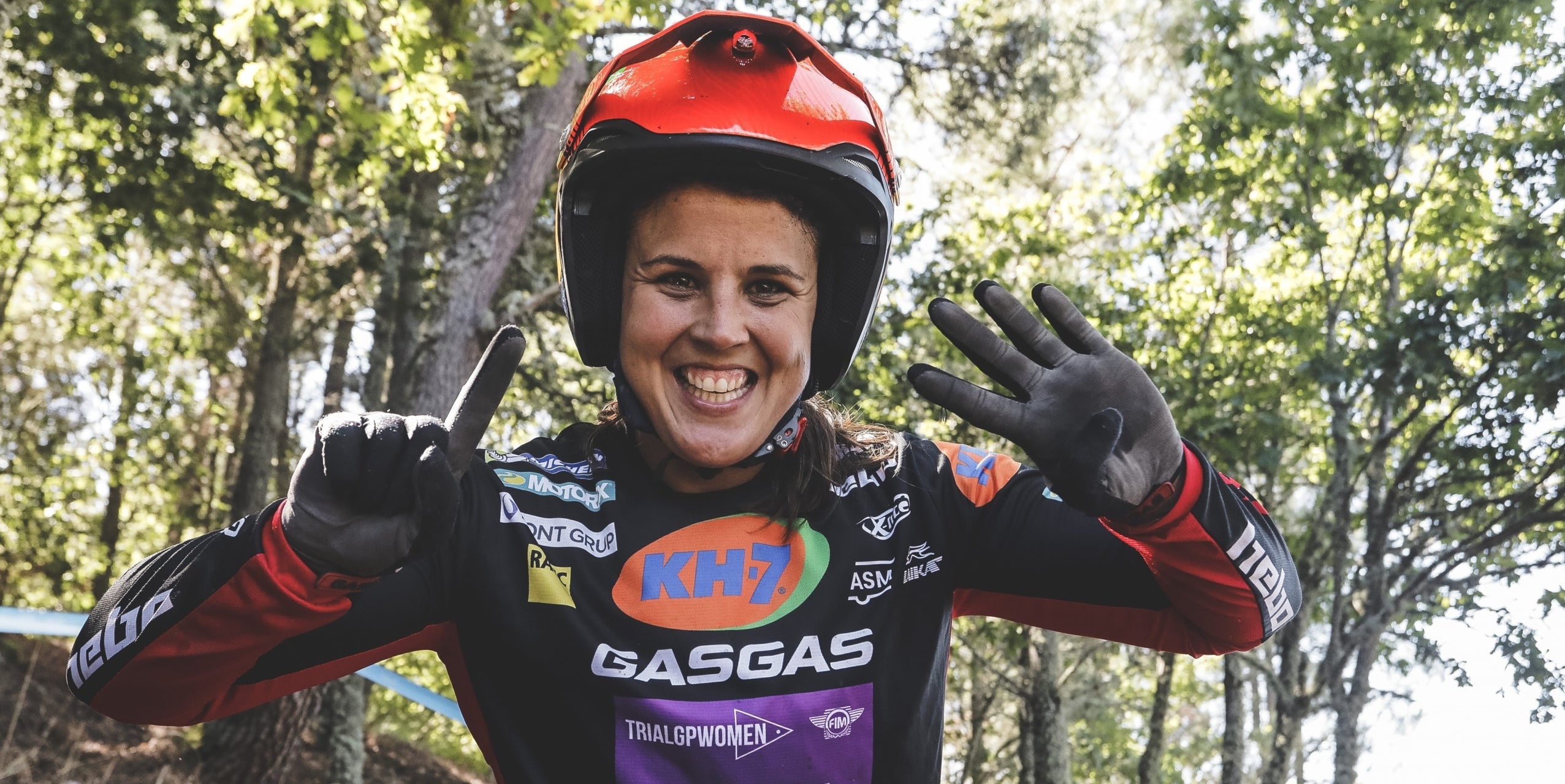 Laia Sanz celebra el seu títol del Mundial de Trial | Europa Press
