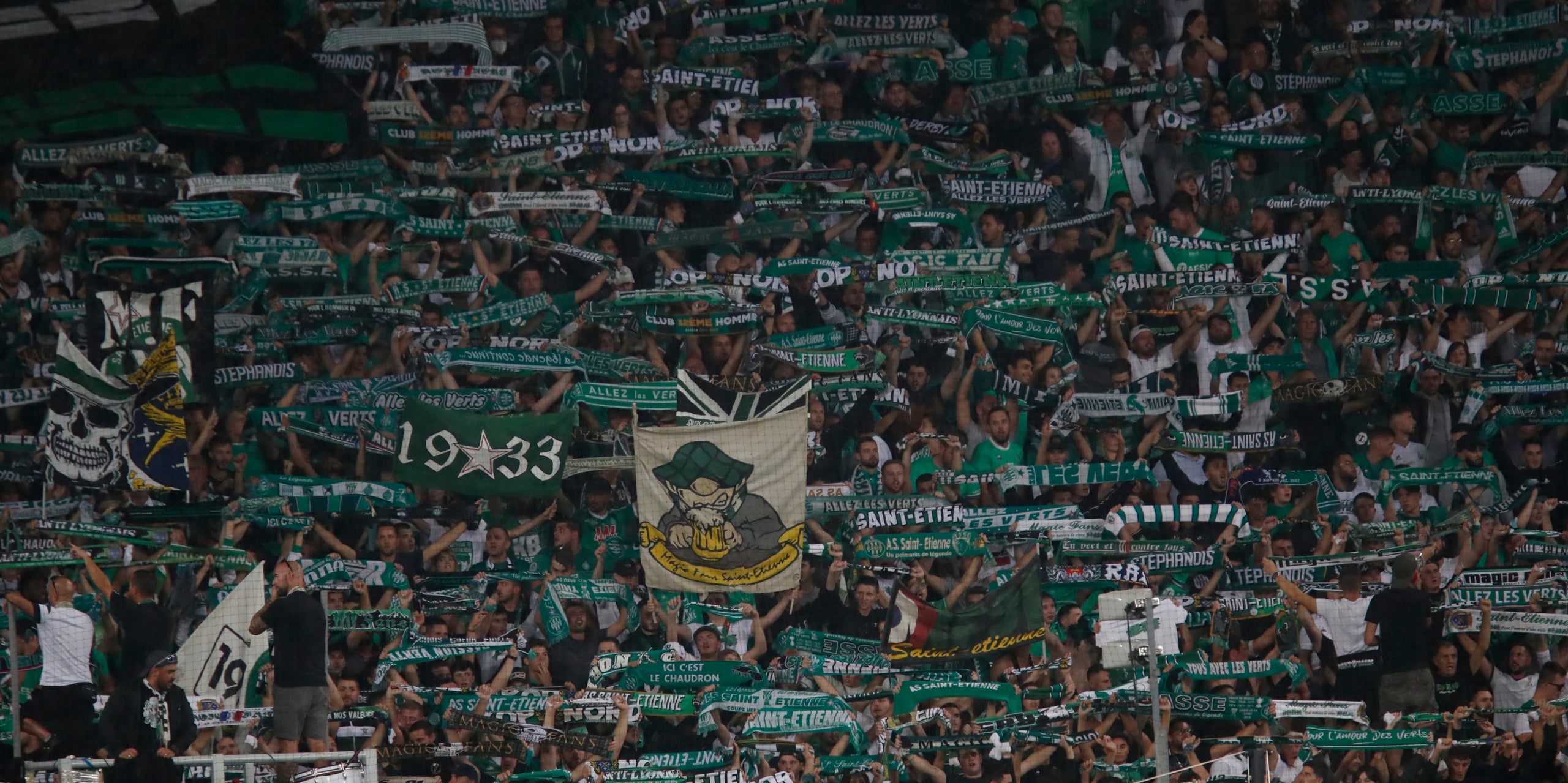 Els aficionats del Saint-Étienne, durant un partit | Europa Press