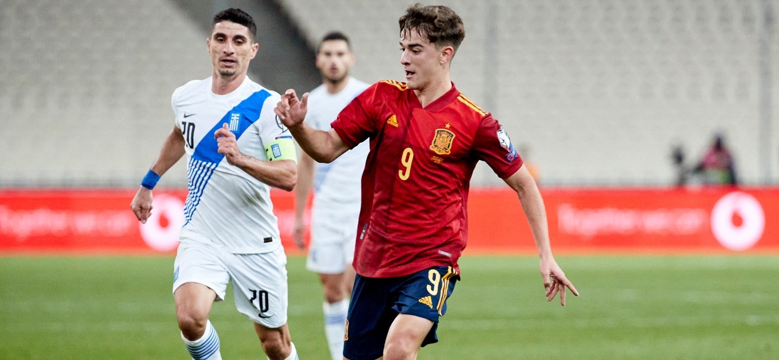 Gavi jugant amb la selecció espanyola | Selecció espanyola