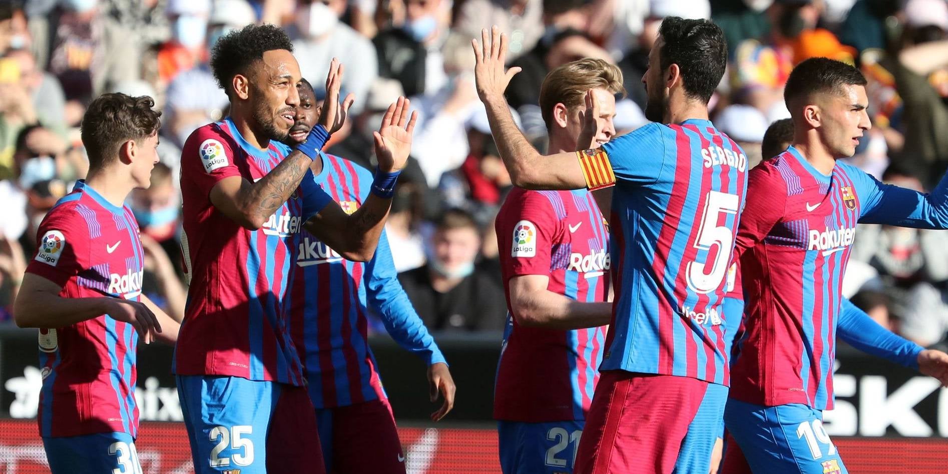 Els jugadors del Barça celebren un gol | FC Barcelona