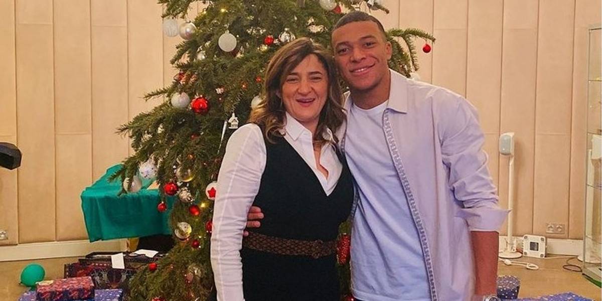 Kylian Mbappé amb la seva mare, Fayza Lamari | @KMbappe
