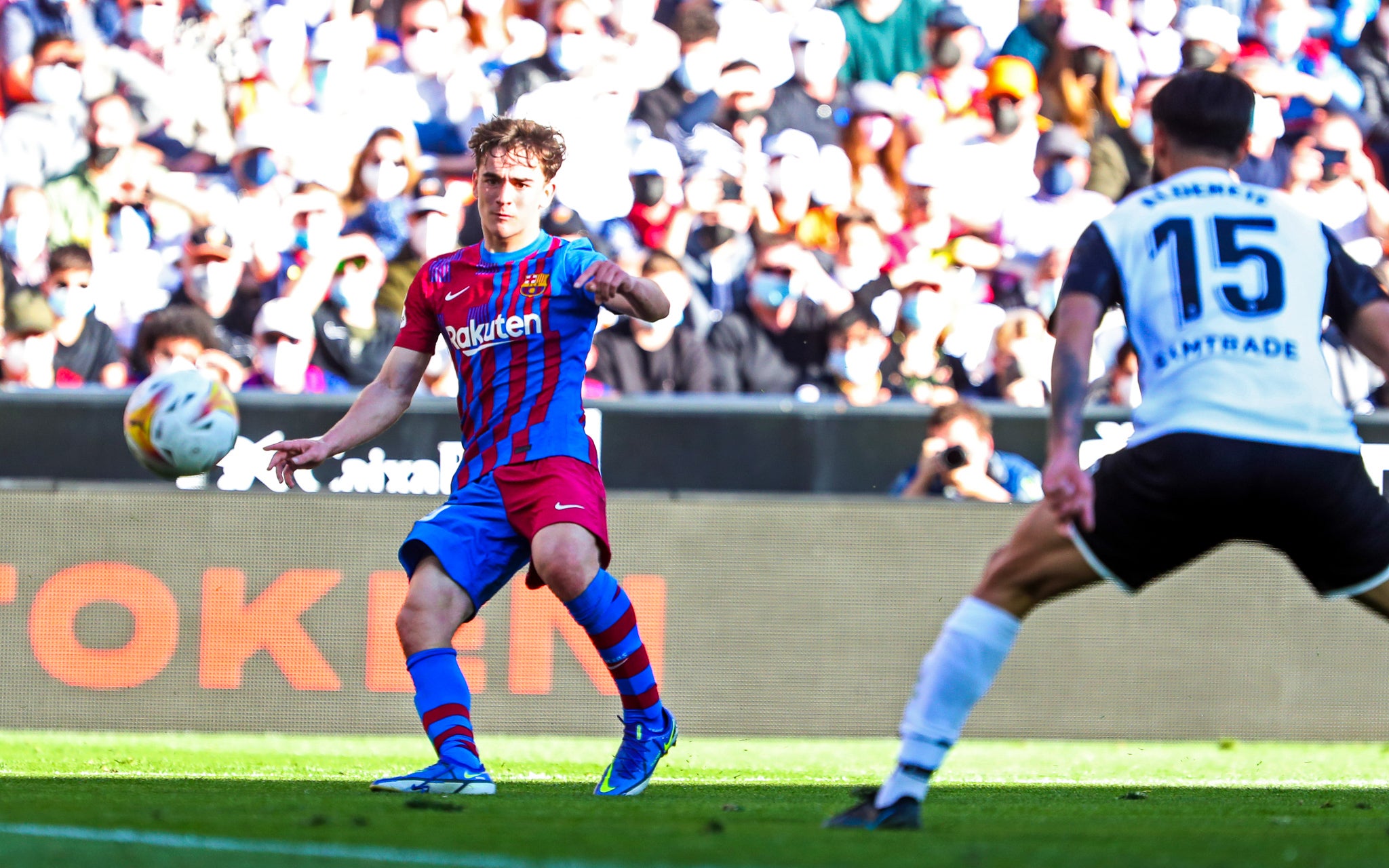 Gavi, en Mestalla | FC Barcelona