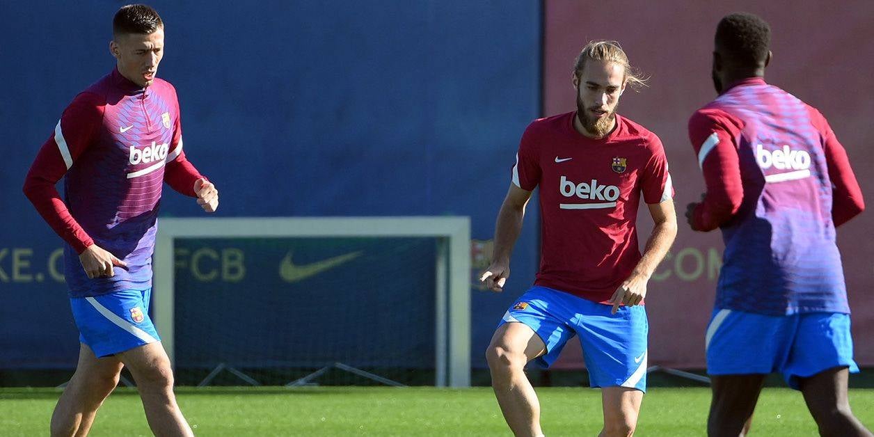 Lenglet, Mingueza i Umtiti, durant un entrenament | FC Barcelona