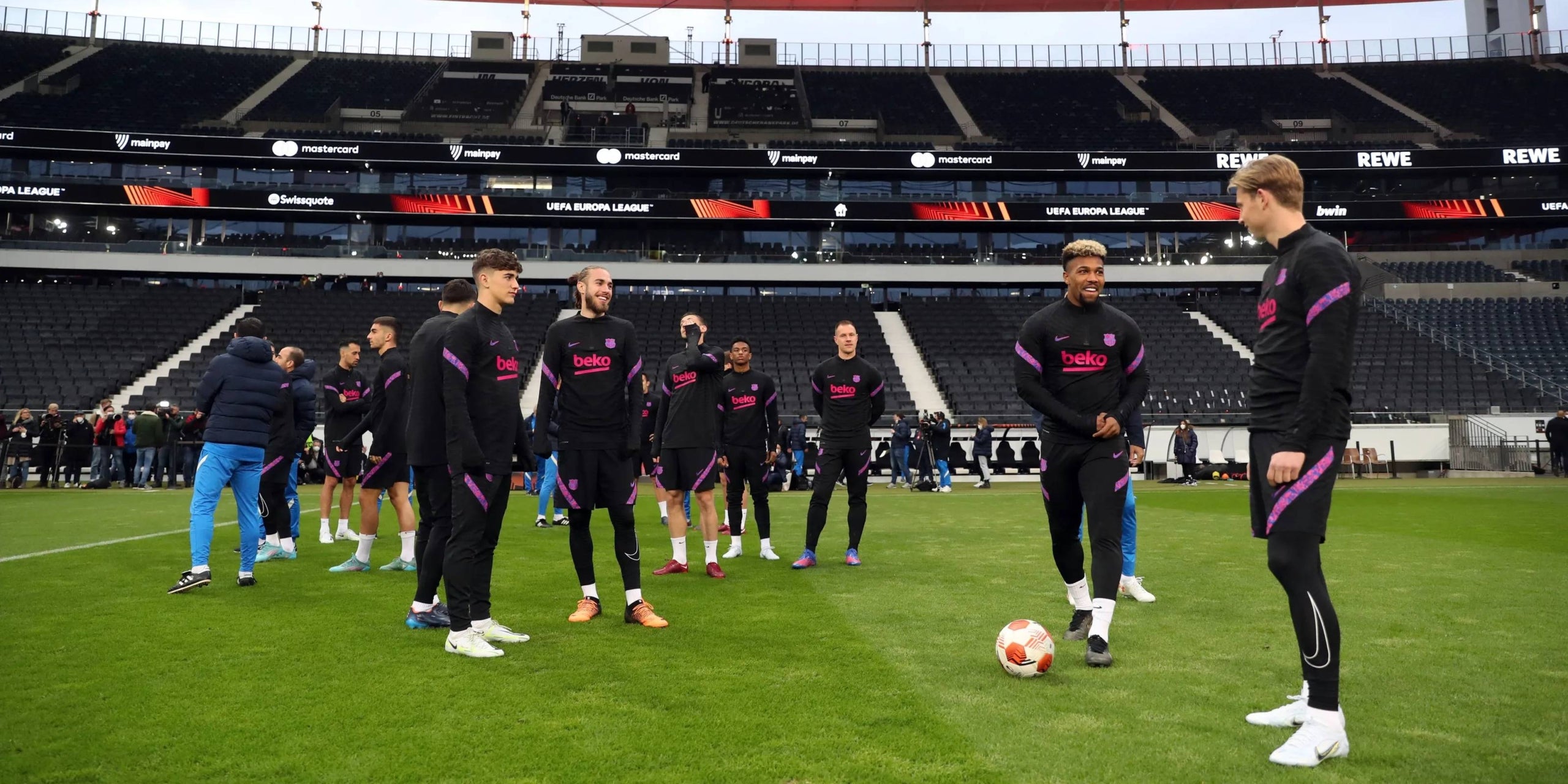 Los jugadores del Barça, en Frankfurt | FC Barcelona