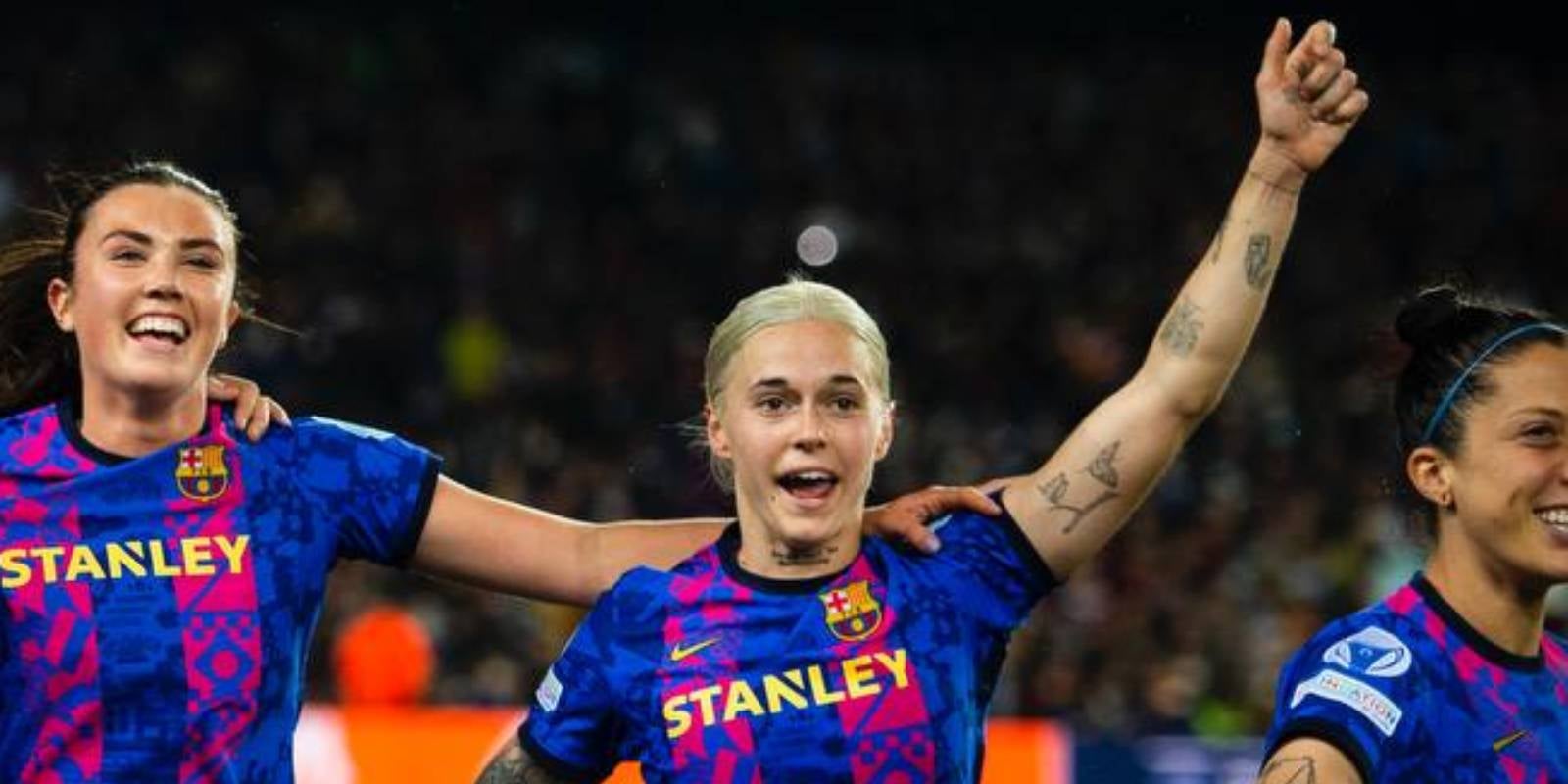 Mapi León celebra el triomf al Camp Nou contra el Madrid | @FCBfemeni
