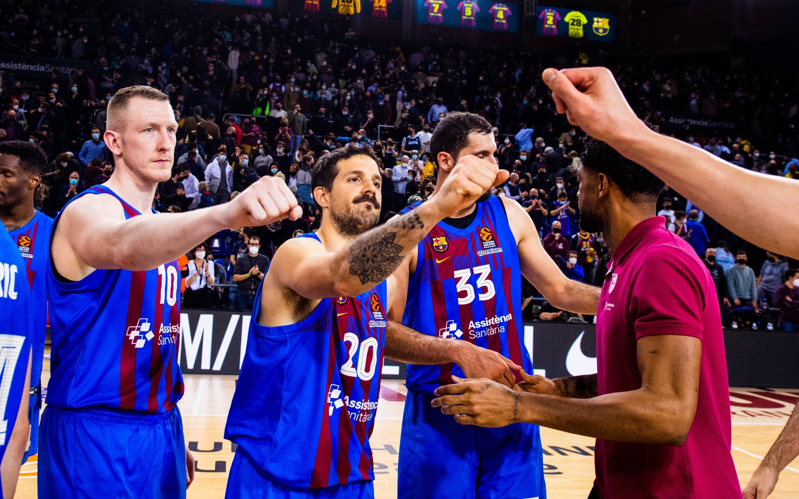 Els jugadors del Barça, després de guanyar el Tenerife | FC Barcelona