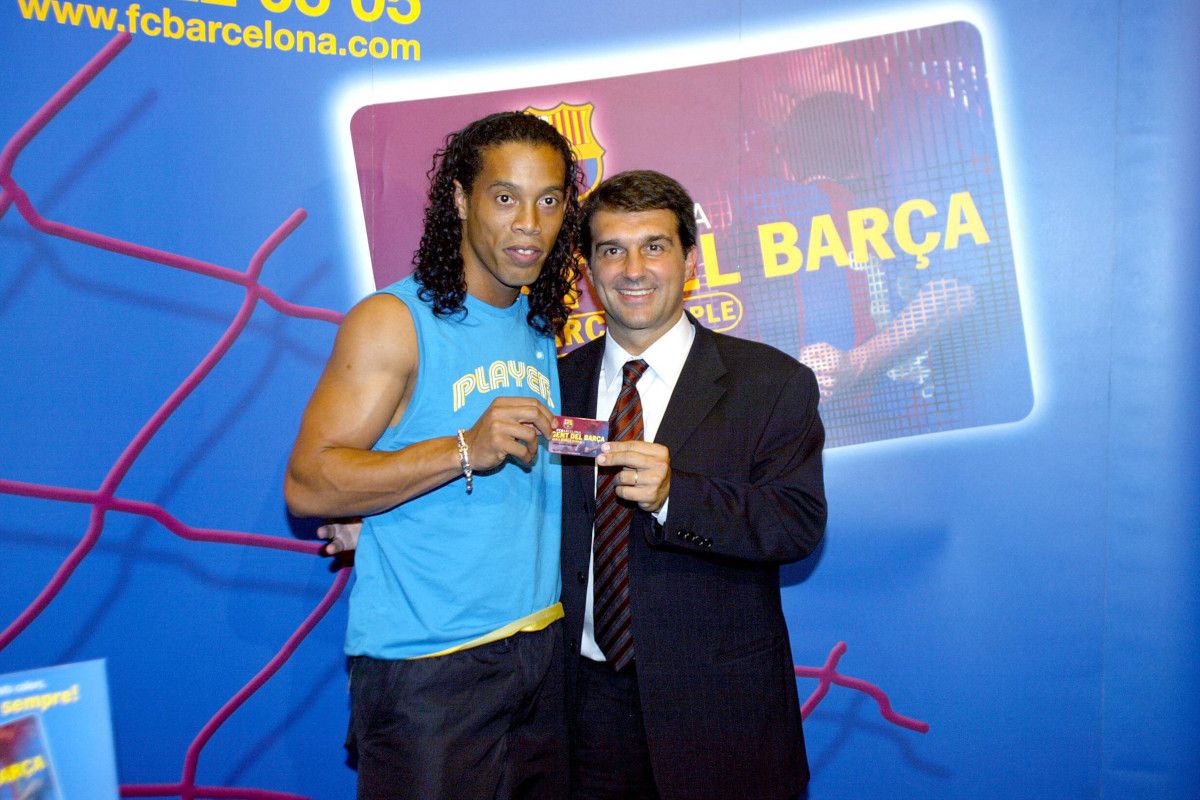 Ronaldinho i Laporta, en arxiu | FC Barcelona