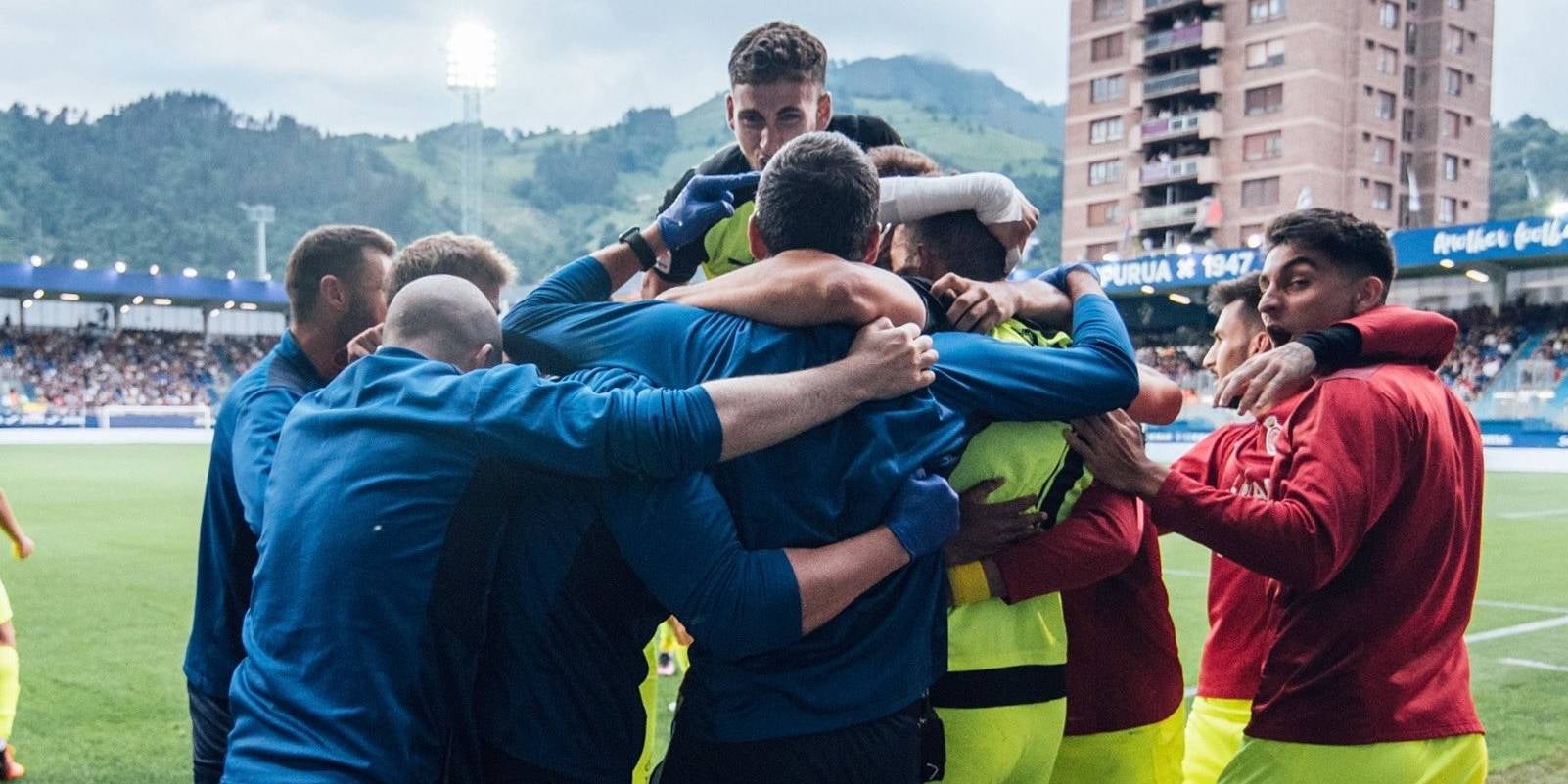 Els jugadors del Girona celebren el gol de la victòria | Girona FC
