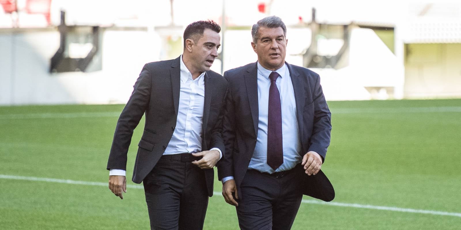 Xavi Hernández i Joan Laporta, exentrenador i president del Barça, respectivament | Europa Press