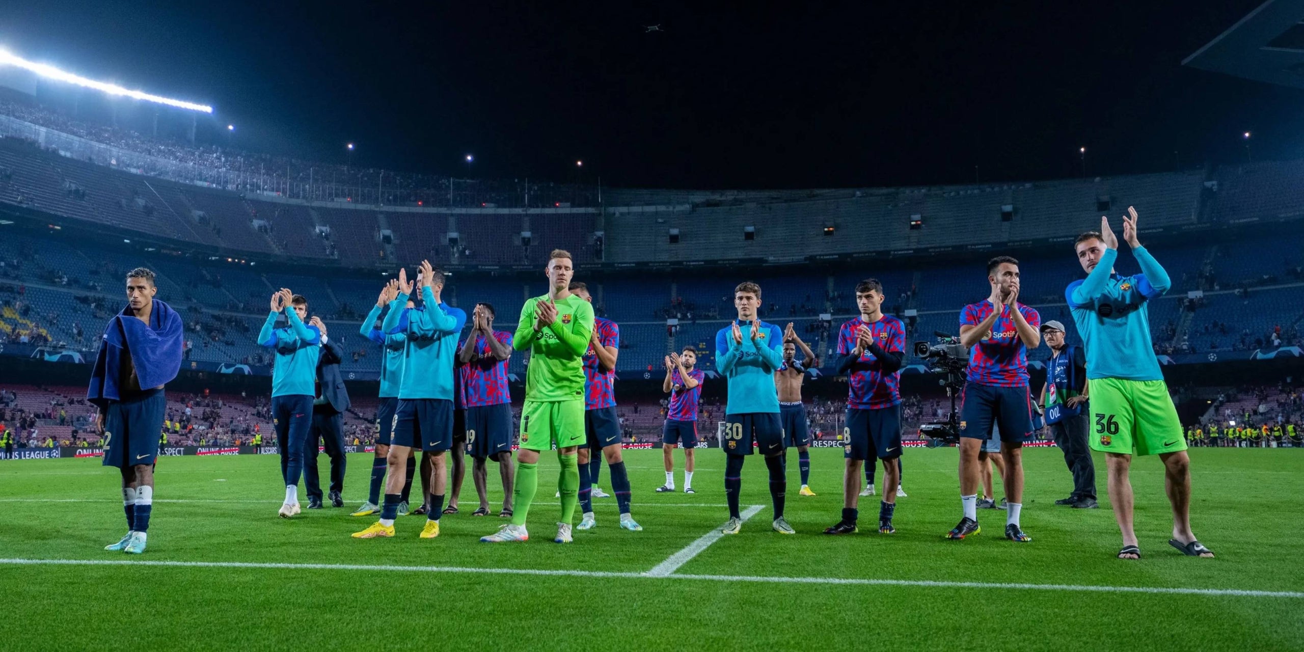 Els jugadors del Barça, després de la derrota contra el Bayern | FC Barcelona