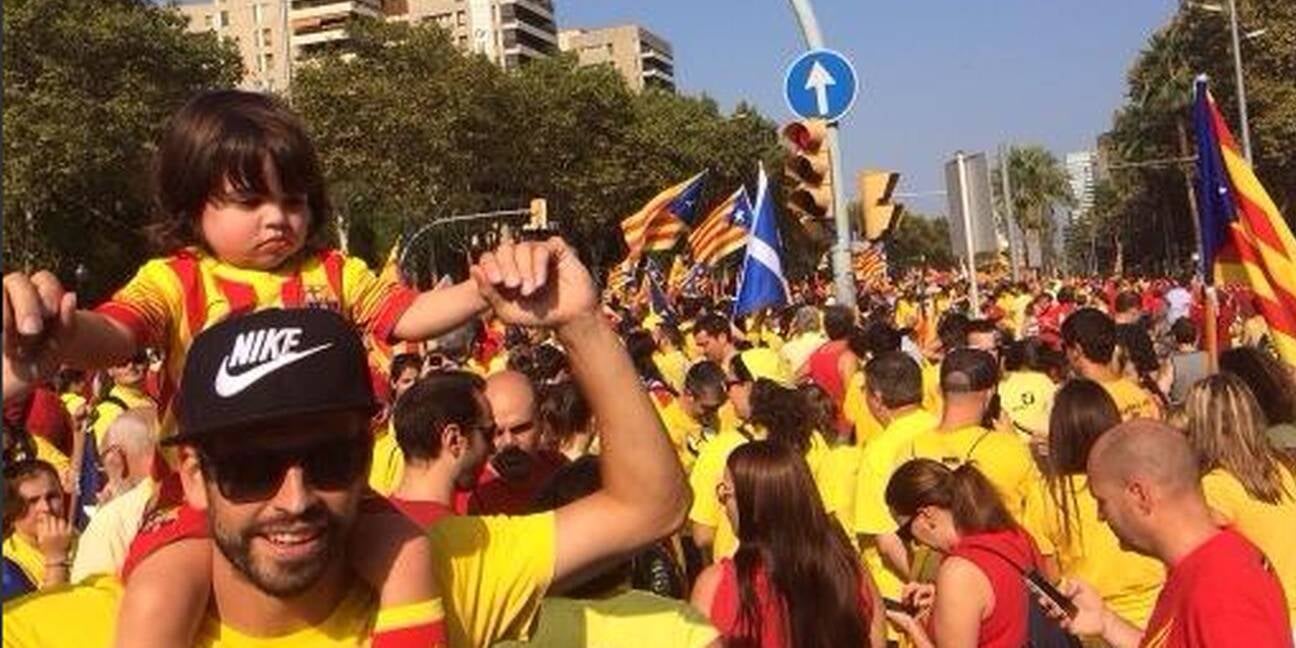 Gerard Piqué, a la manifestació de la diada de 2014 | @3gerardpique