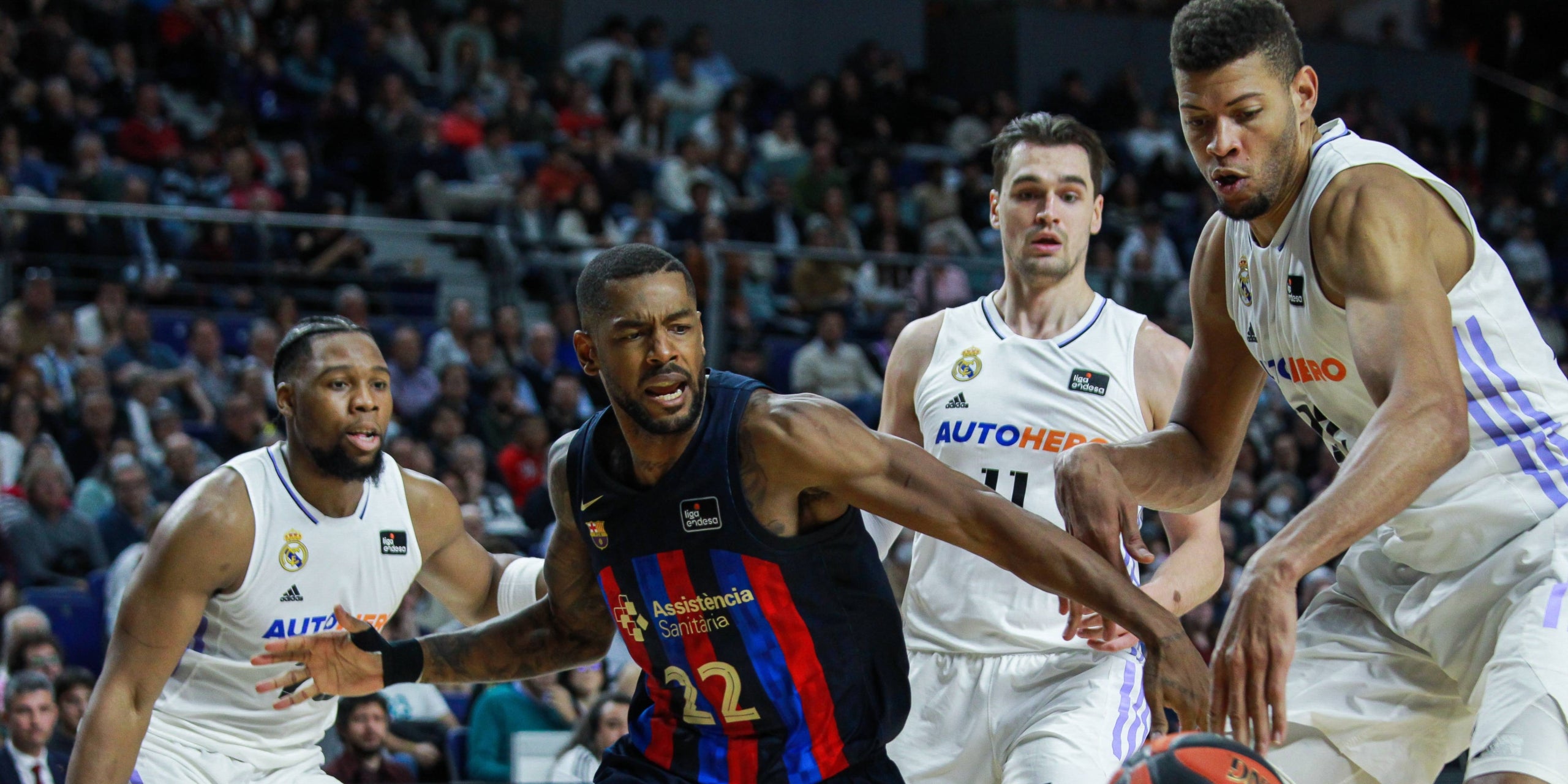 Cory Higgins, gran protagonista del clásico | Europa Press