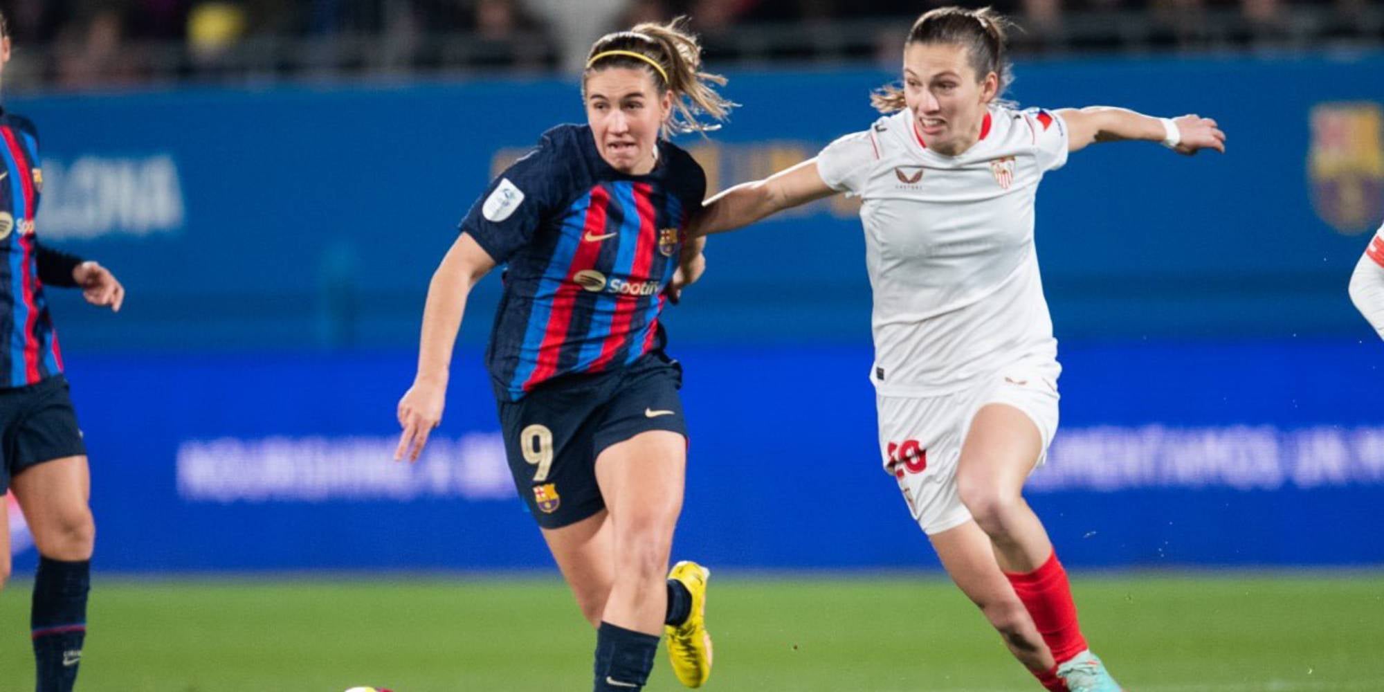 Mariona y Arola Aparicio, durante el partido | @fcbfemeni