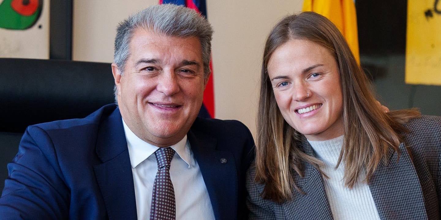 Joan Laporta i Irene Paredes, durant l'acte de renovació de la jugadora basca | FC Barcelona