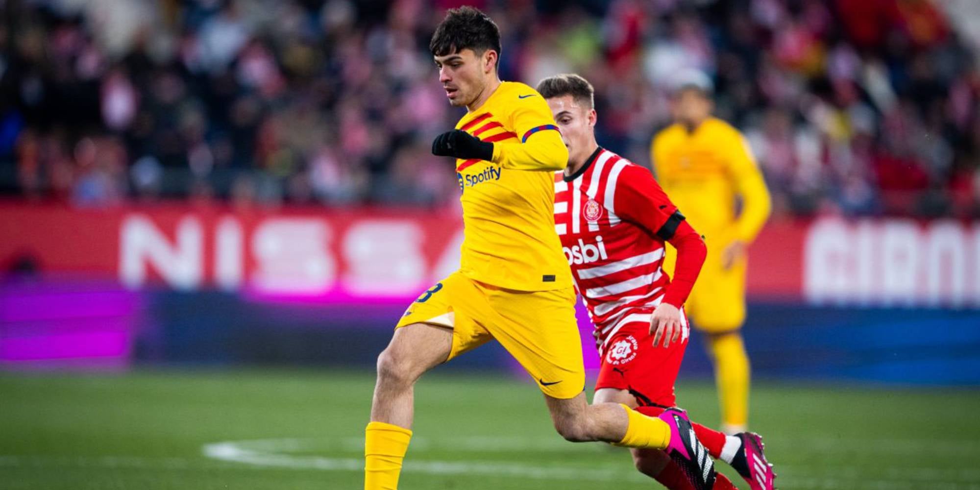 Pedri, durant el partit contra el Girona a Montilivi | @fcbarcelona_cat