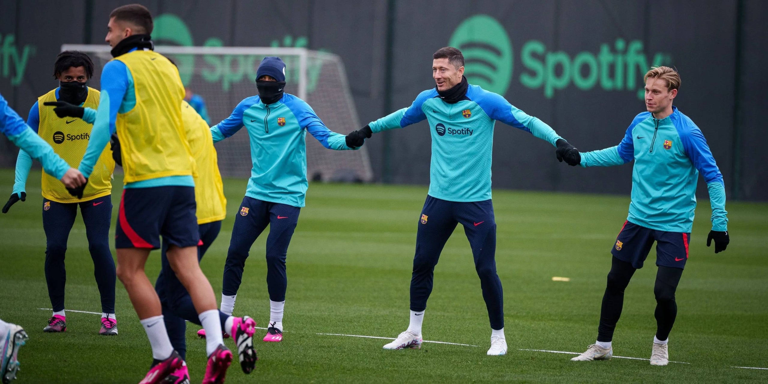 Els jugadors del Barça, en l'entrenament previ al partit contra la Reial Societat | FC Barcelona
