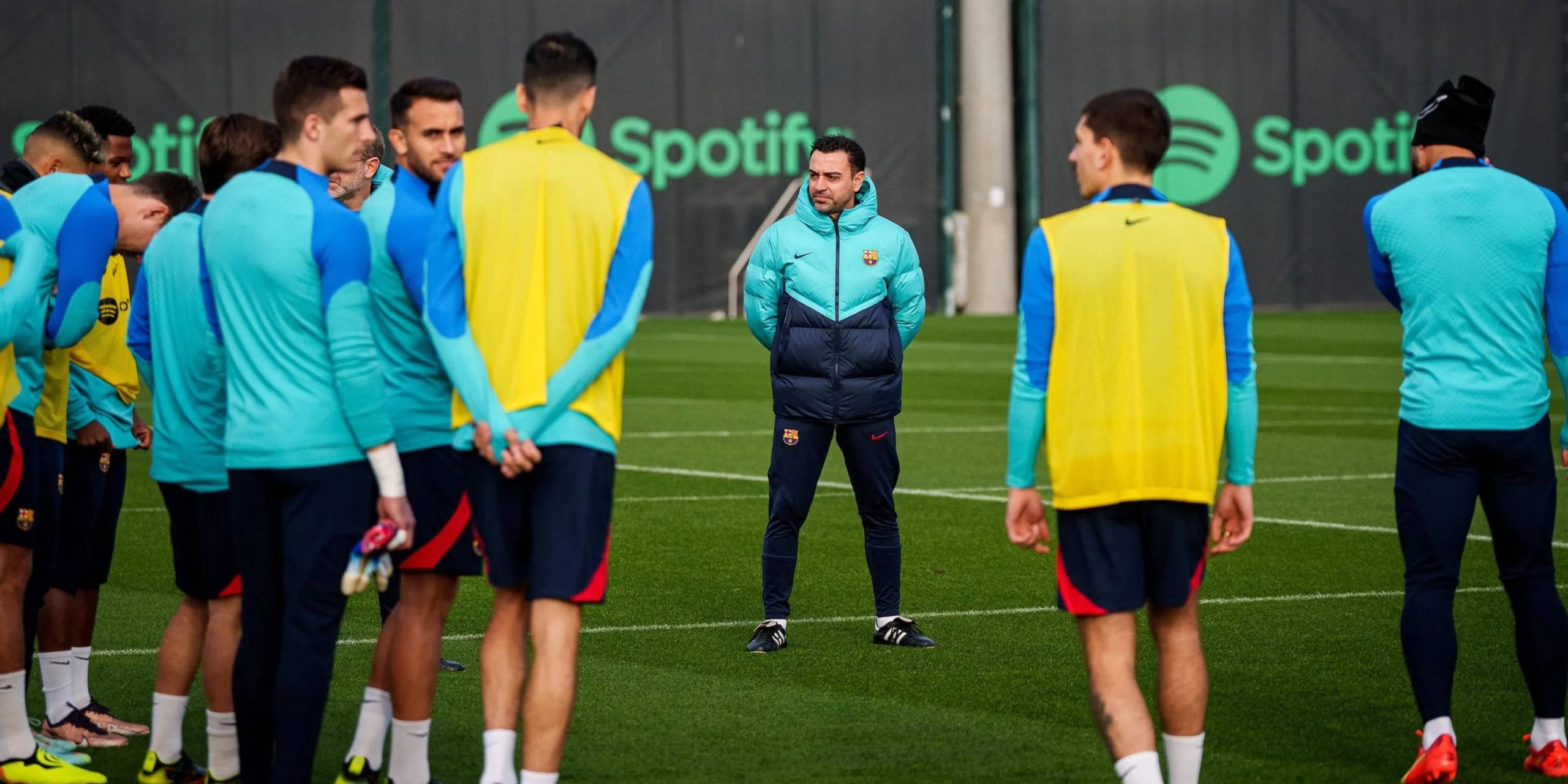 Xavi i els seus jugadors, durant un entrenament | FC Barcelona
