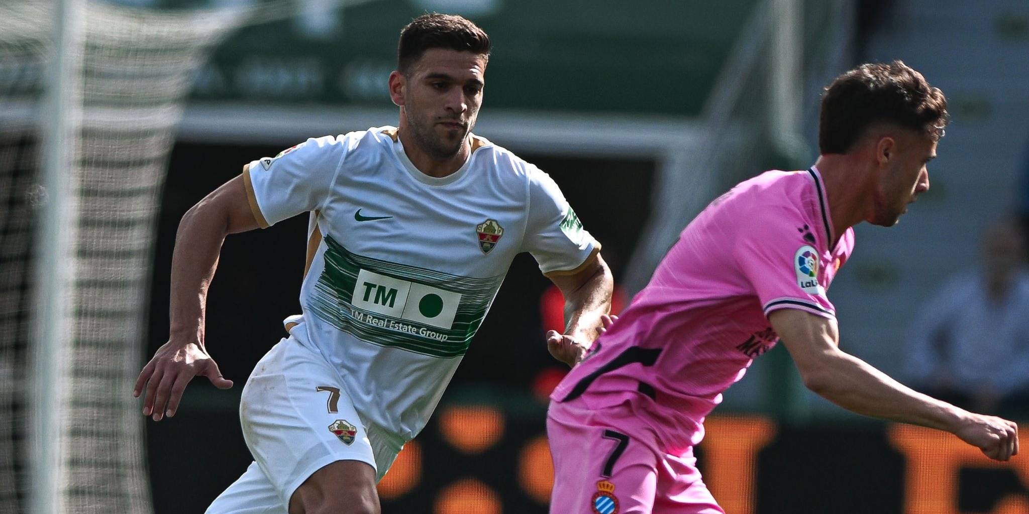 Lucas Boyé i Javi Puado, durant l'Elx-Espanyol | @elchecf
