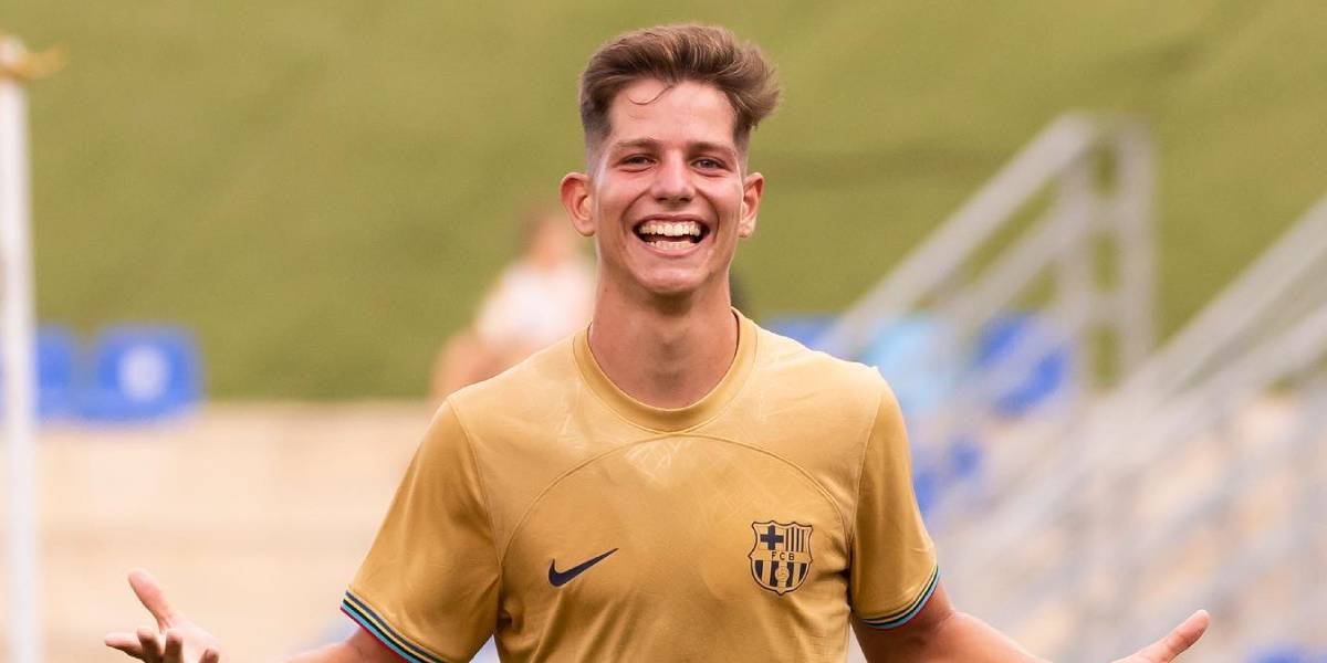 Estanis Pedrola, jugador del Futbol Club Barcelona | @FCBarcelonaB