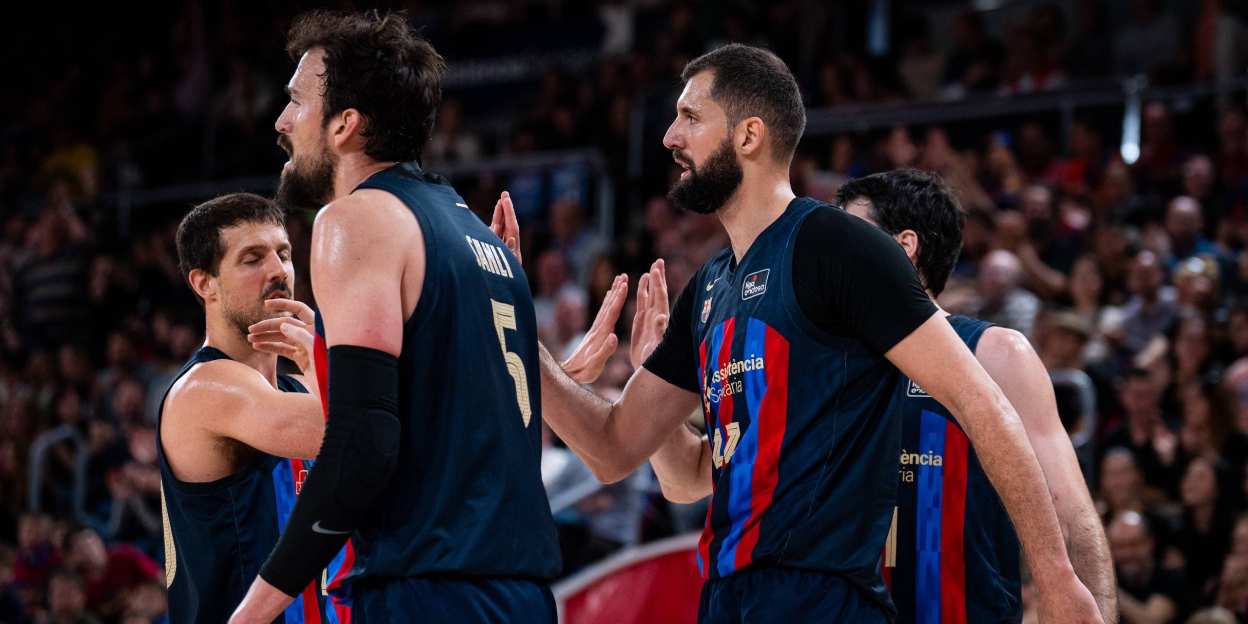 Els jugadors del Barça, durant el Barça-Penya | @fcbbasket