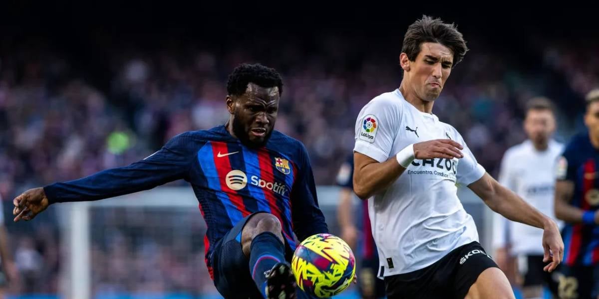 Franck Kessie, durant el partit contra el València | FC Barcelona