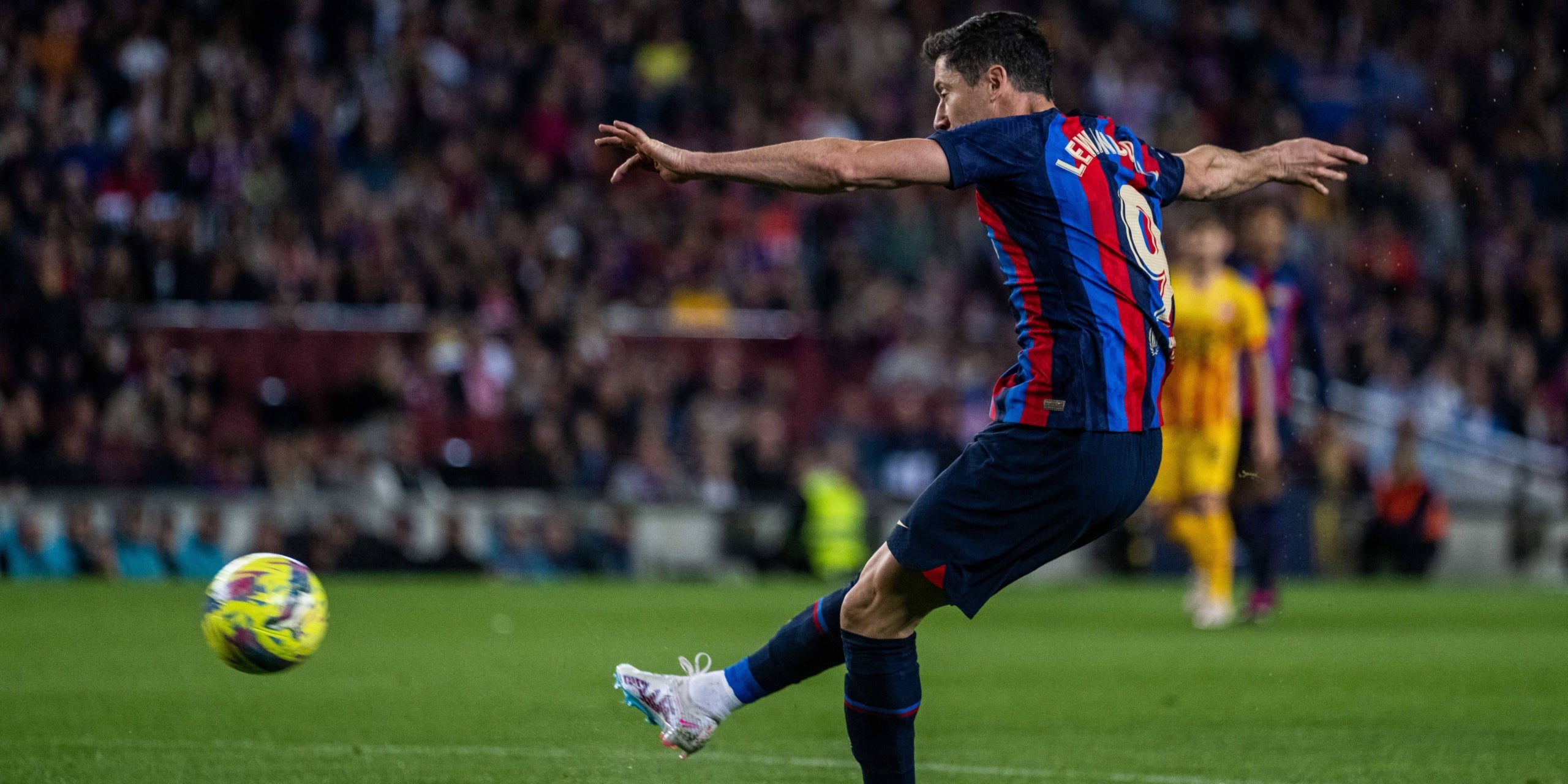 Robert Lewandowski, durante el partido contra el Girona | Europa Press